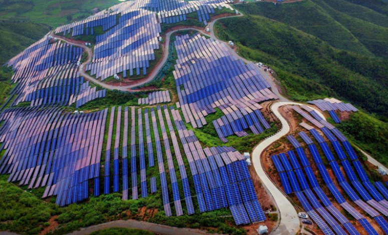 中國十三省最大光伏電站在這里！欽州康熙嶺的光伏電站能排上號了嗎？
