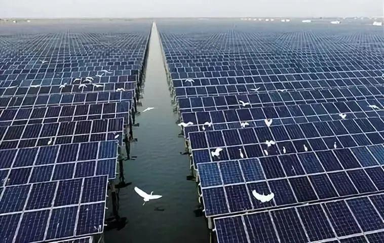 中國十三省最大光伏電站在這里！欽州康熙嶺的光伏電站能排上號了嗎？