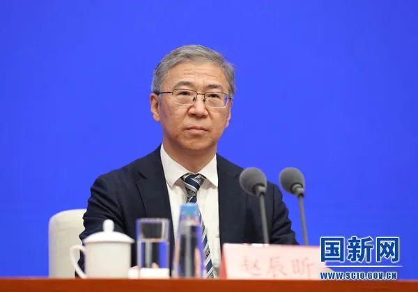 國家能源局：大力發(fā)展光伏發(fā)電、風(fēng)電等可再生能源；多管齊下解決消納問題